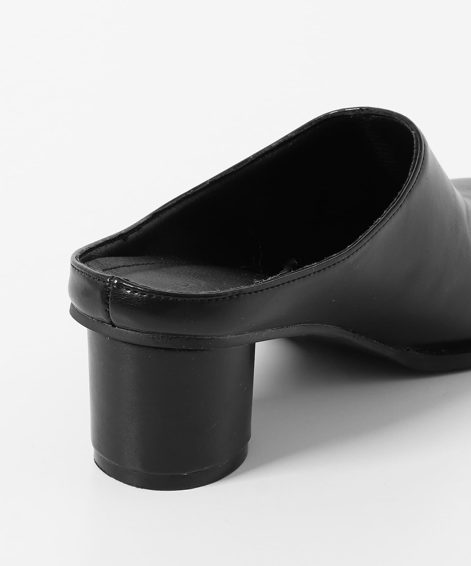  「プランプトゥサボミュール」|サンダル|