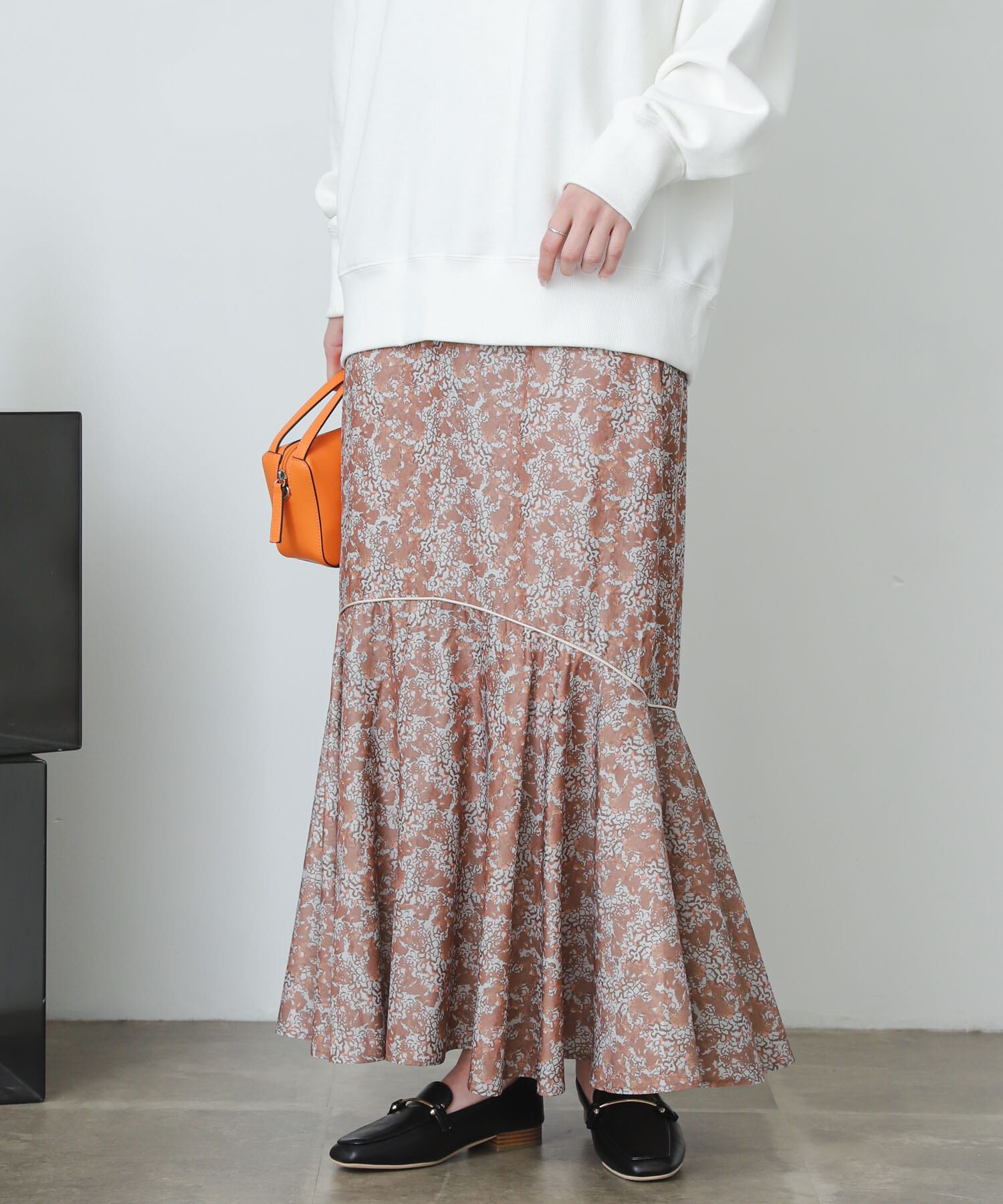 SENSE OF PLACE by URBAN RESEARCH「アートフラワーマーメイドスカート」|スカート|