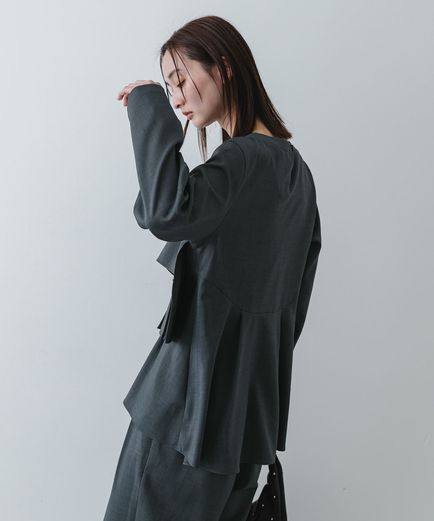 SENSE OF PLACE by URBAN RESEARCH「フリルトップパンツセットアップ」|ワンピース|