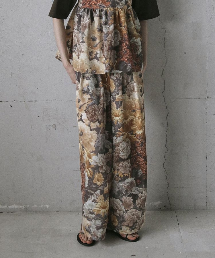 GARAGE OF GOOD CLOTHING「【日本製】ダークフラワープリントドロストワイドパンツ」|その他|