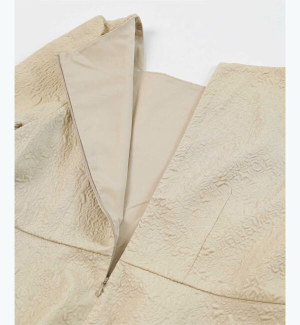 ur's「【星玲奈さんコラボアイテム】ふくれジャガードティアードペプラムトップス」|Tシャツ・カットソー|