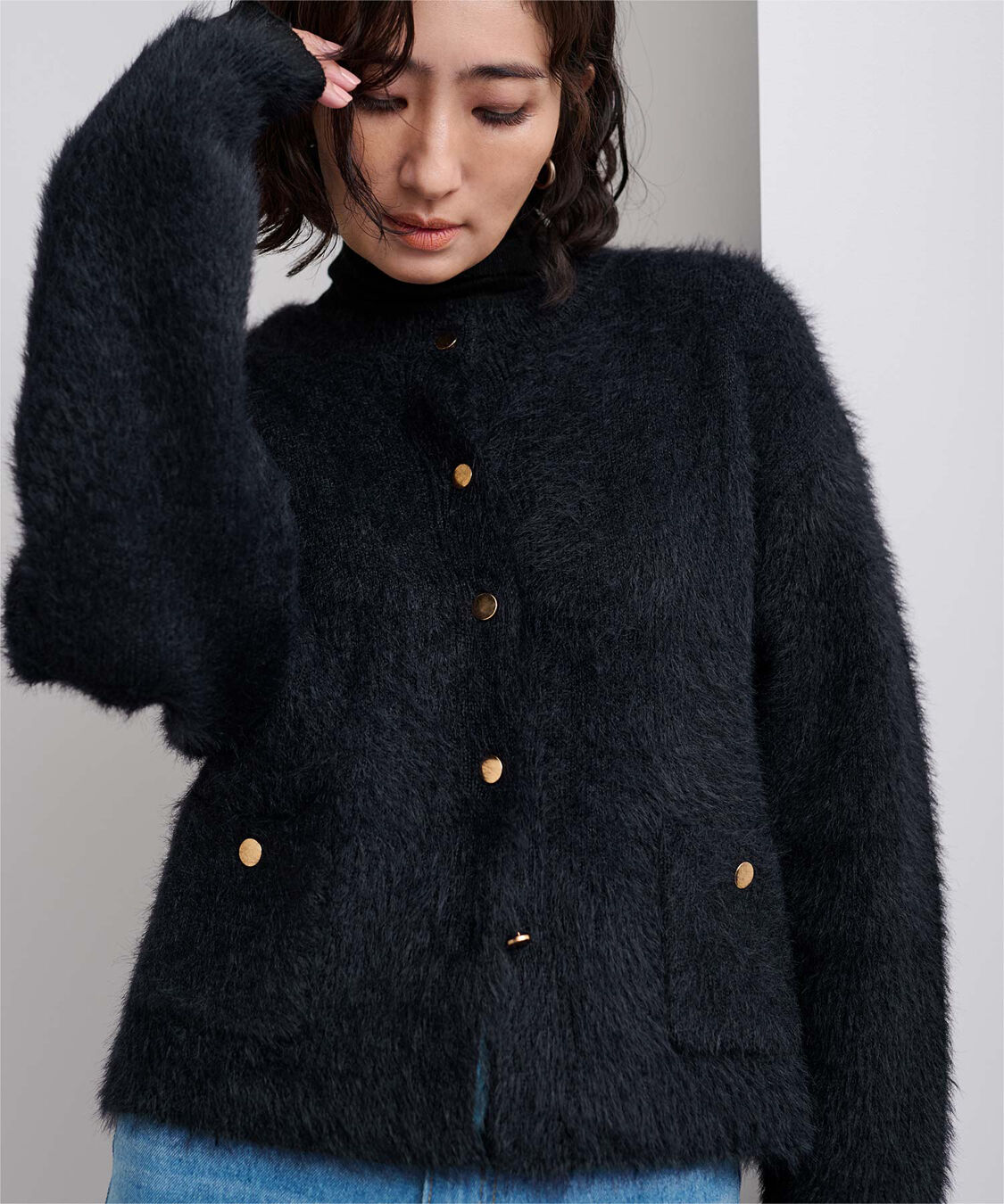 ur's「ゴールド釦シャギーニットカーディガン」|カーディガン|