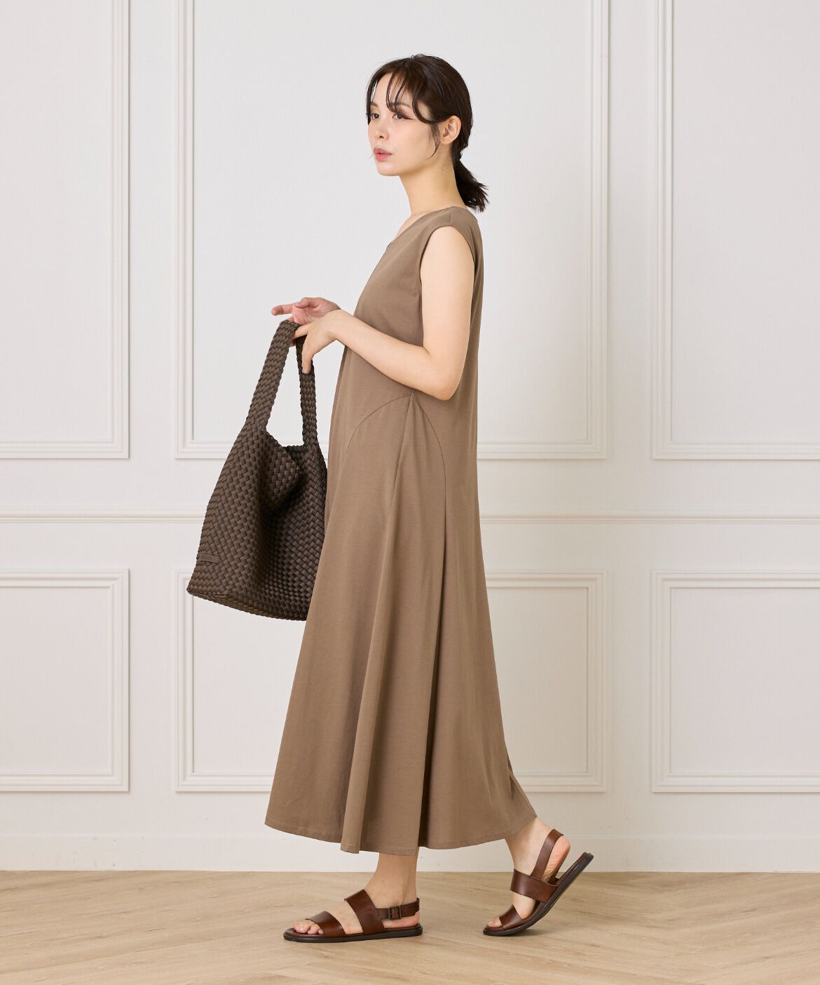 INED「フレアカットワンピース」|ワンピース|