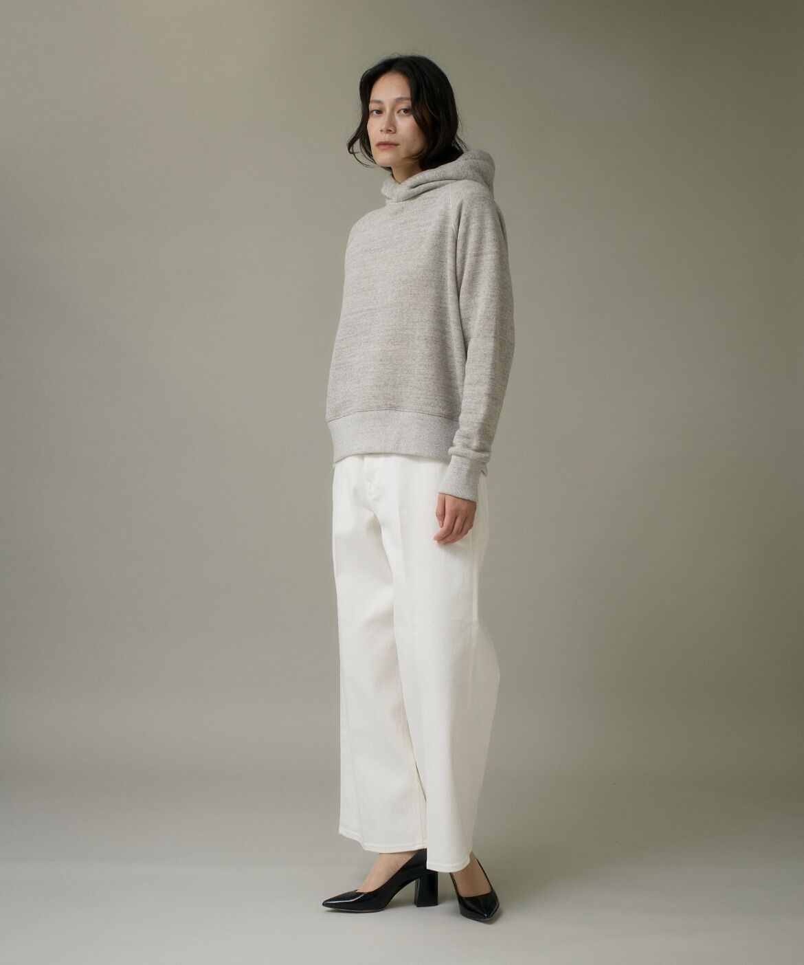 DAY by DAY it&rsquo;s international「フーデッドプルオーバーパーカー《吊り裏毛》」|スウェット・ジャージ|