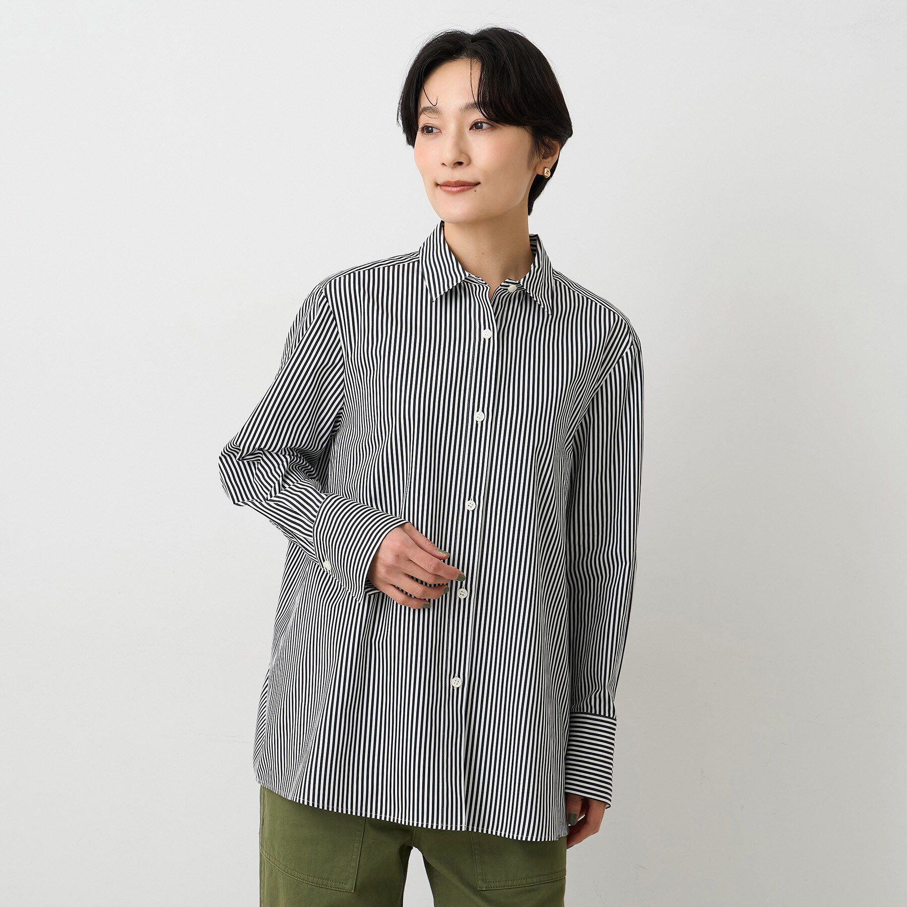 UNTITLED「【コットン100/洗える】コットンブロードAラインシャツ」|シャツ・ブラウス|