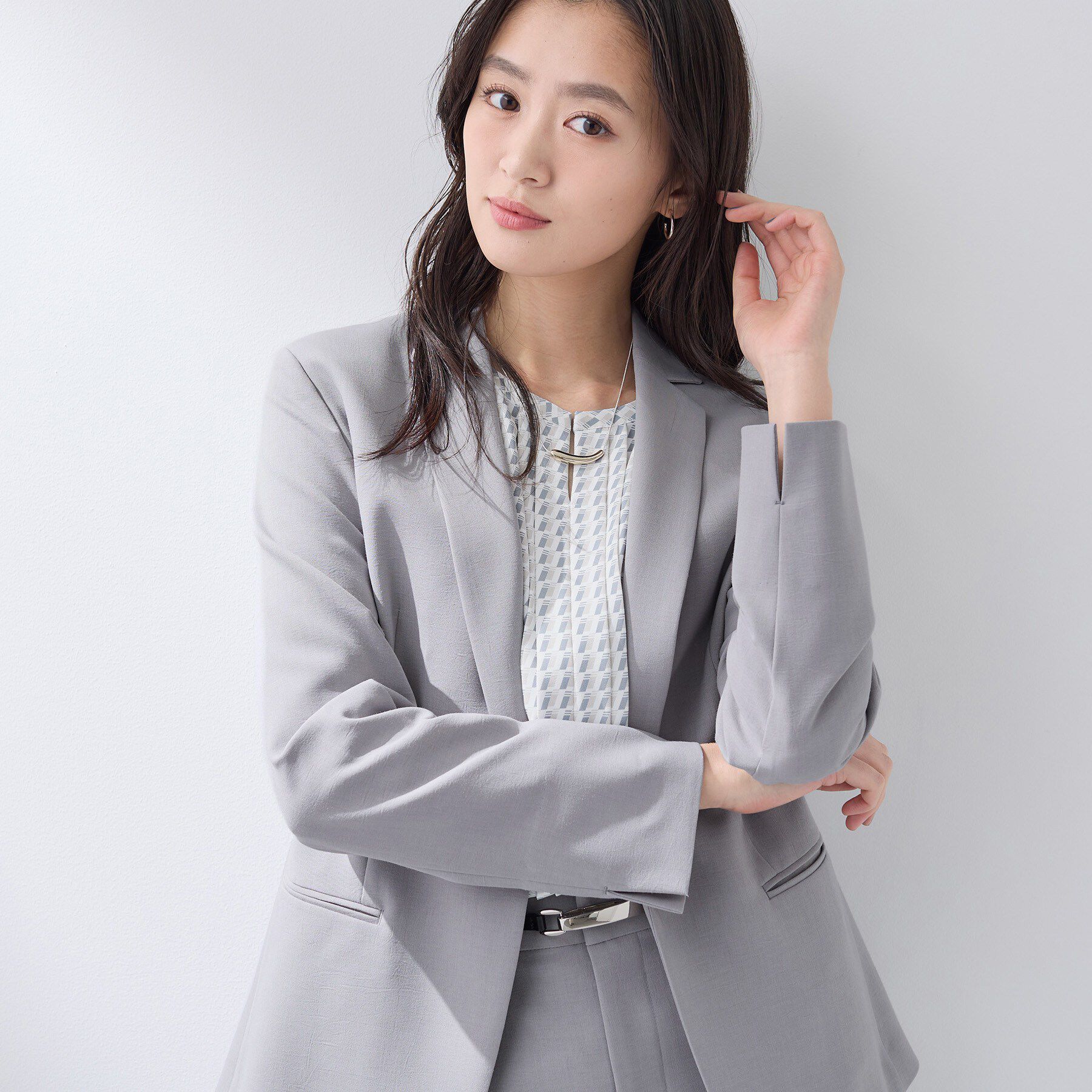 INDIVI「【定番スーツ／UVケア／洗える】ウール調テーラードジャケット」|スーツ|ライトグレー(011