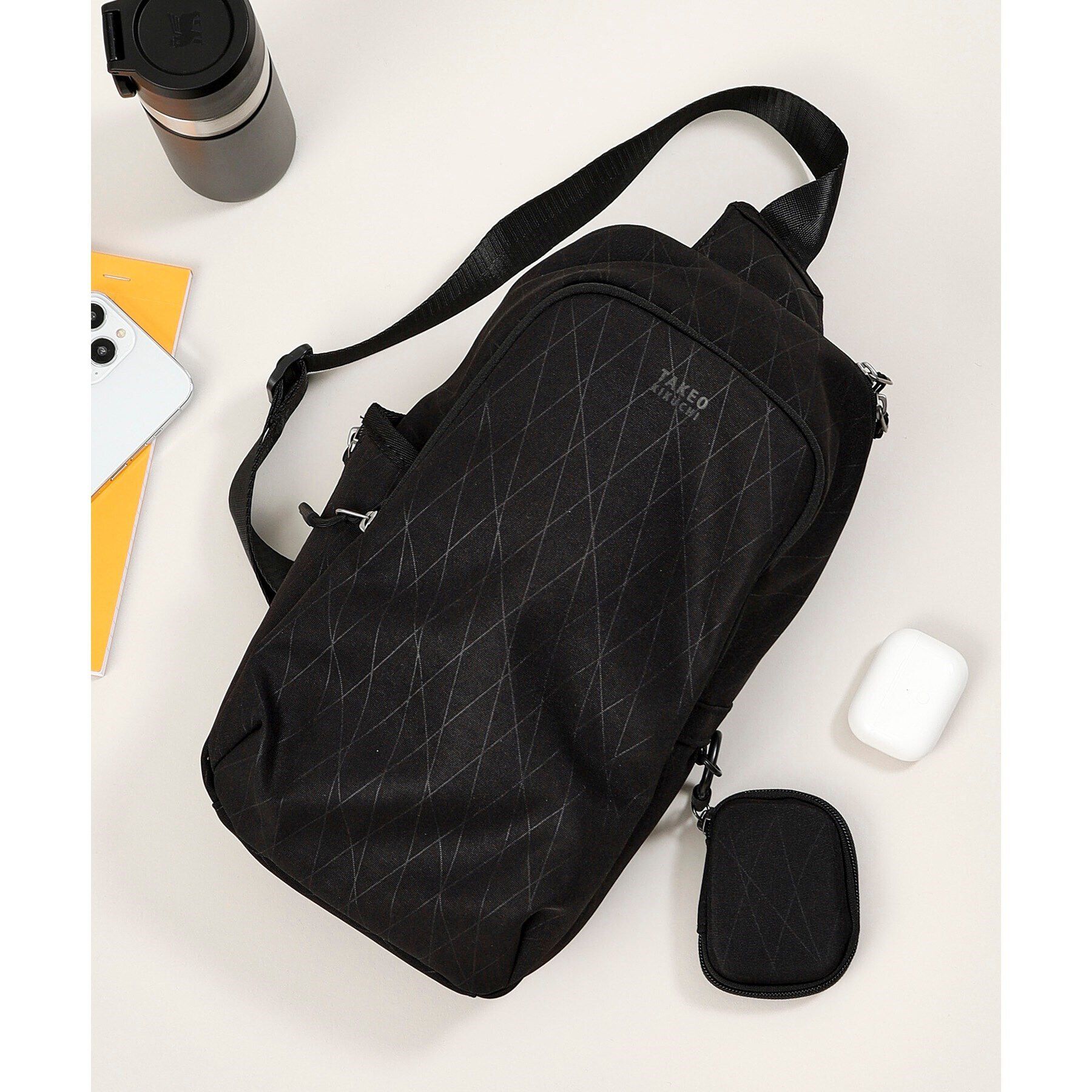 TAKEO KIKUCHI「【多機能・軽量】シャドーライン ボディバッグ」|その他|ブラック(019)