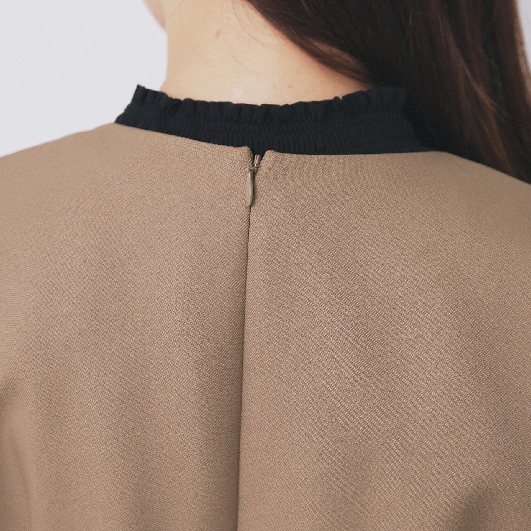 index「トレンチディティールワンピース【洗濯機OK/イージーアイロン/防シワ】」|ワンピース|