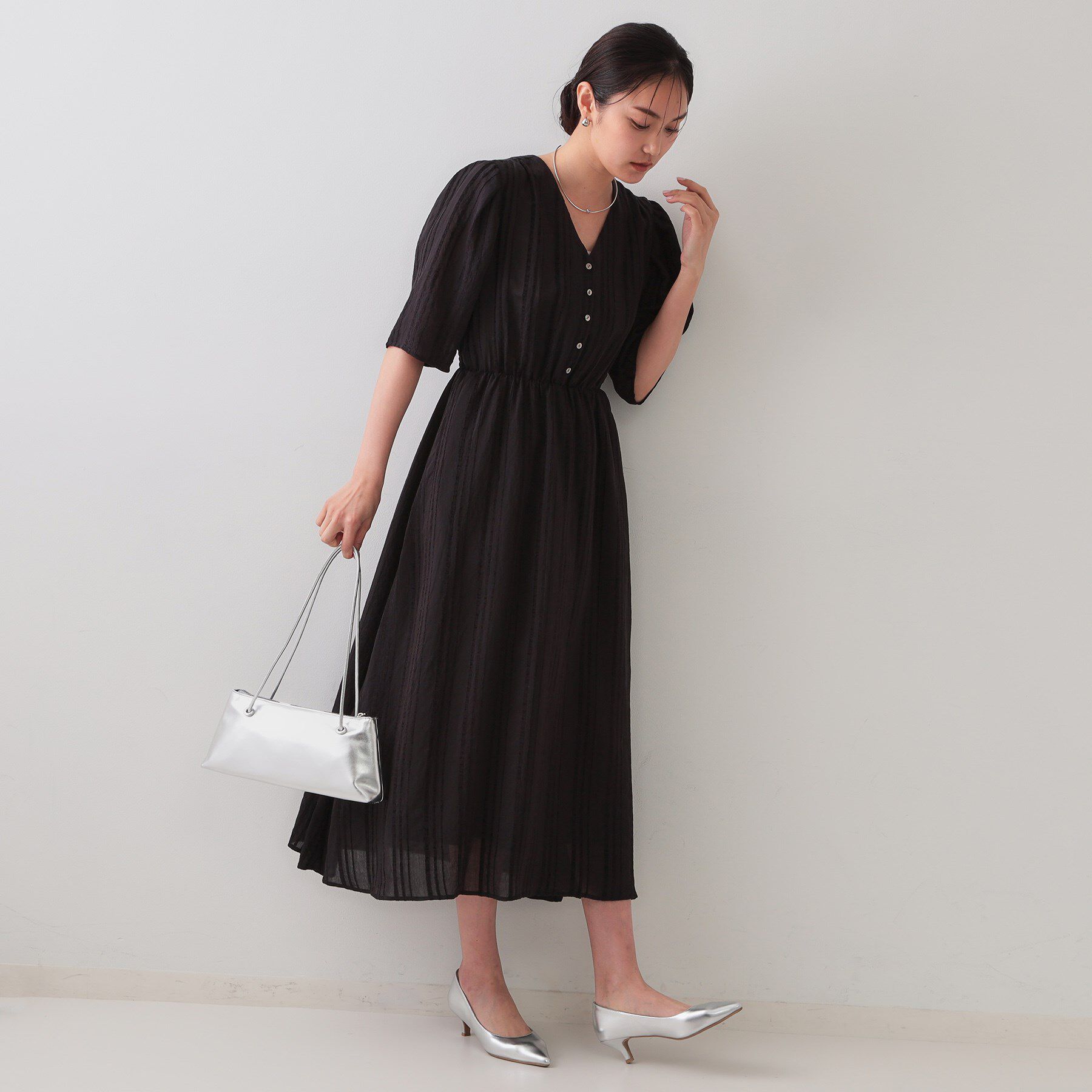 OPAQUE.CLIP「Vネックフィット＆フレアワンピース」|ワンピース|