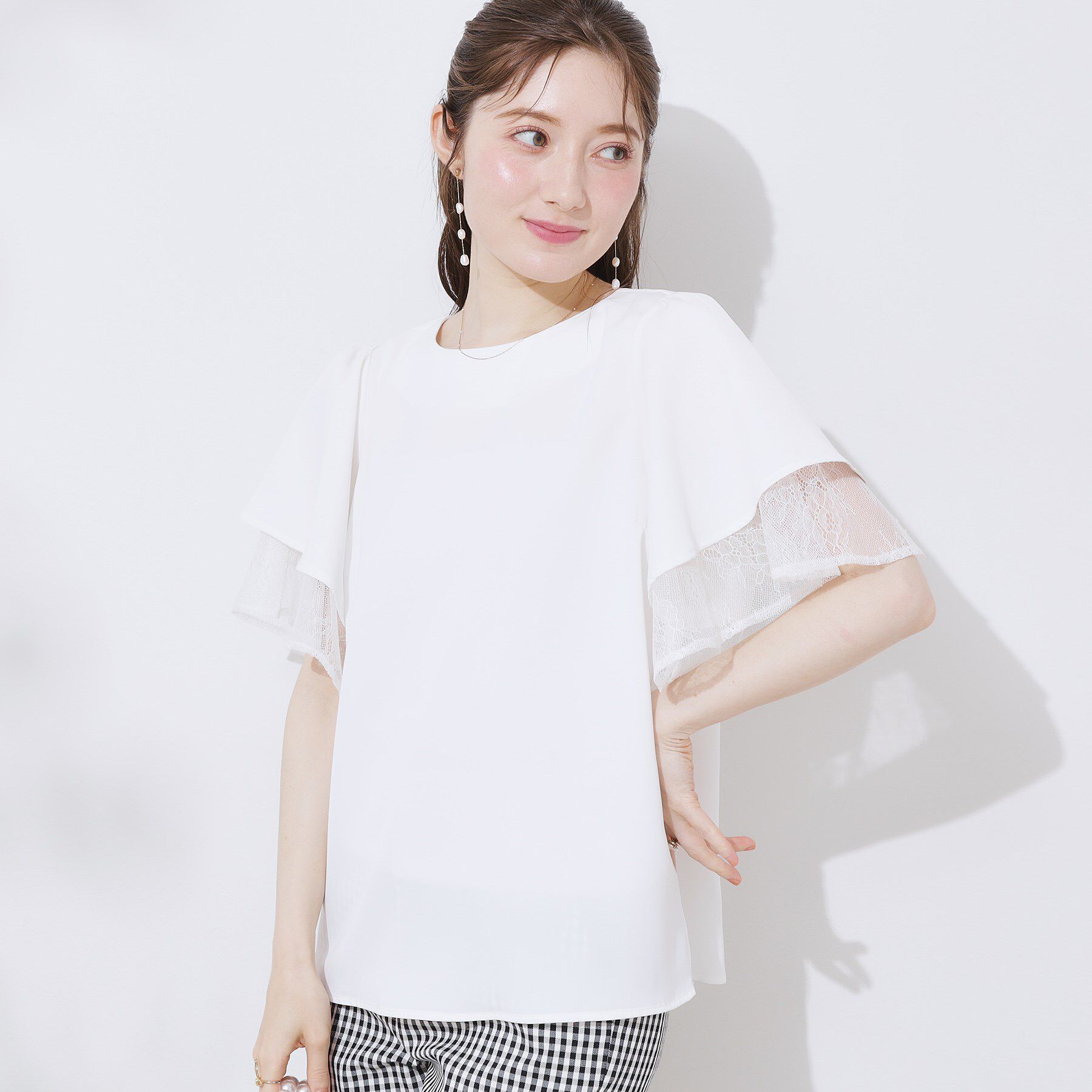 Couture broach「【マシンウォッシャブル・一枚で着映える】レース重ねフレアブラウス」|シャツ・ブラウス|