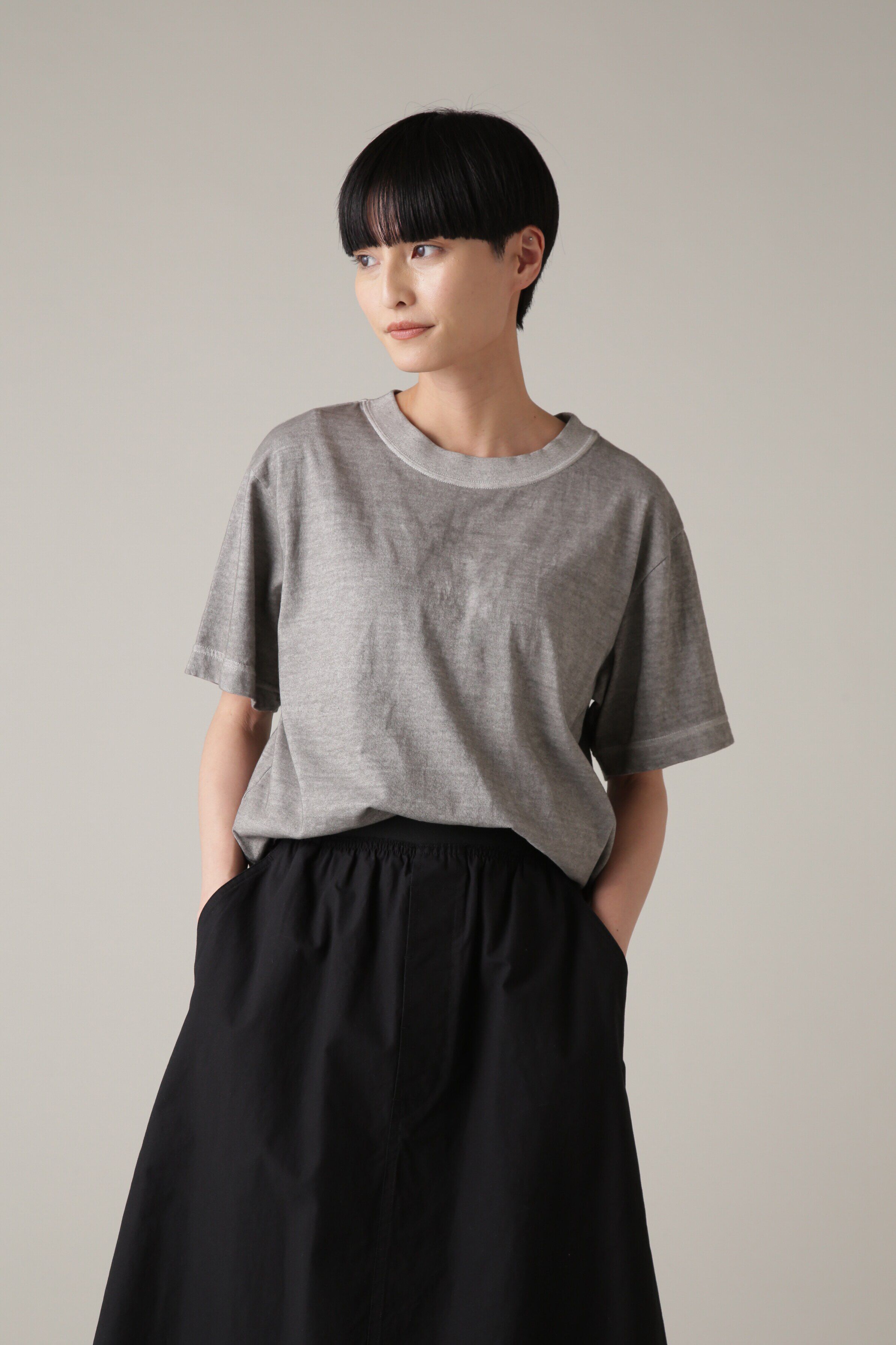 MHL.「RECYCLED COTTON JERSEY」|Tシャツ・カットソー|CHARCOAL3