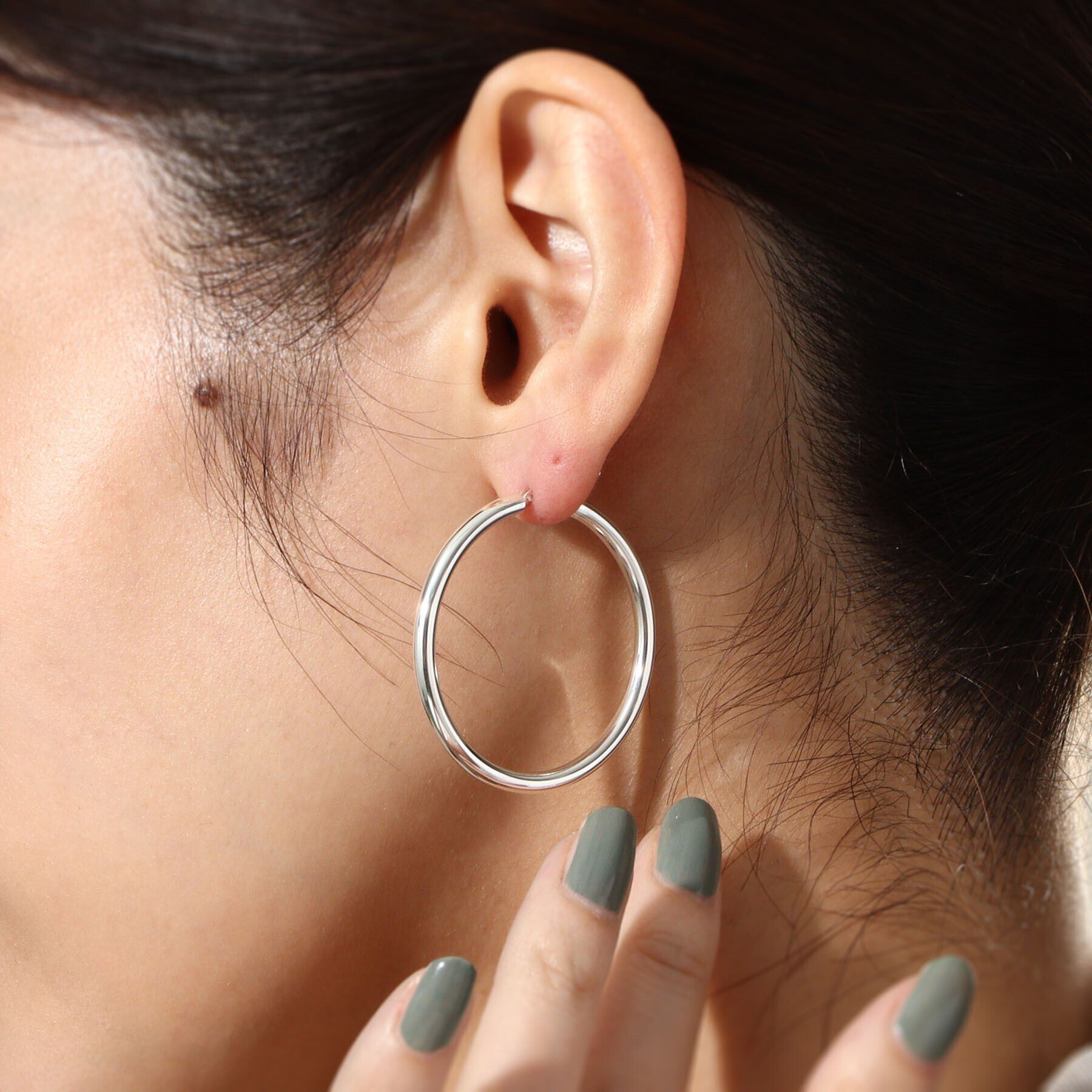 COCOSHNIK ONKITSCH「シルバー ホロウ フープピアスL」|ピアス|