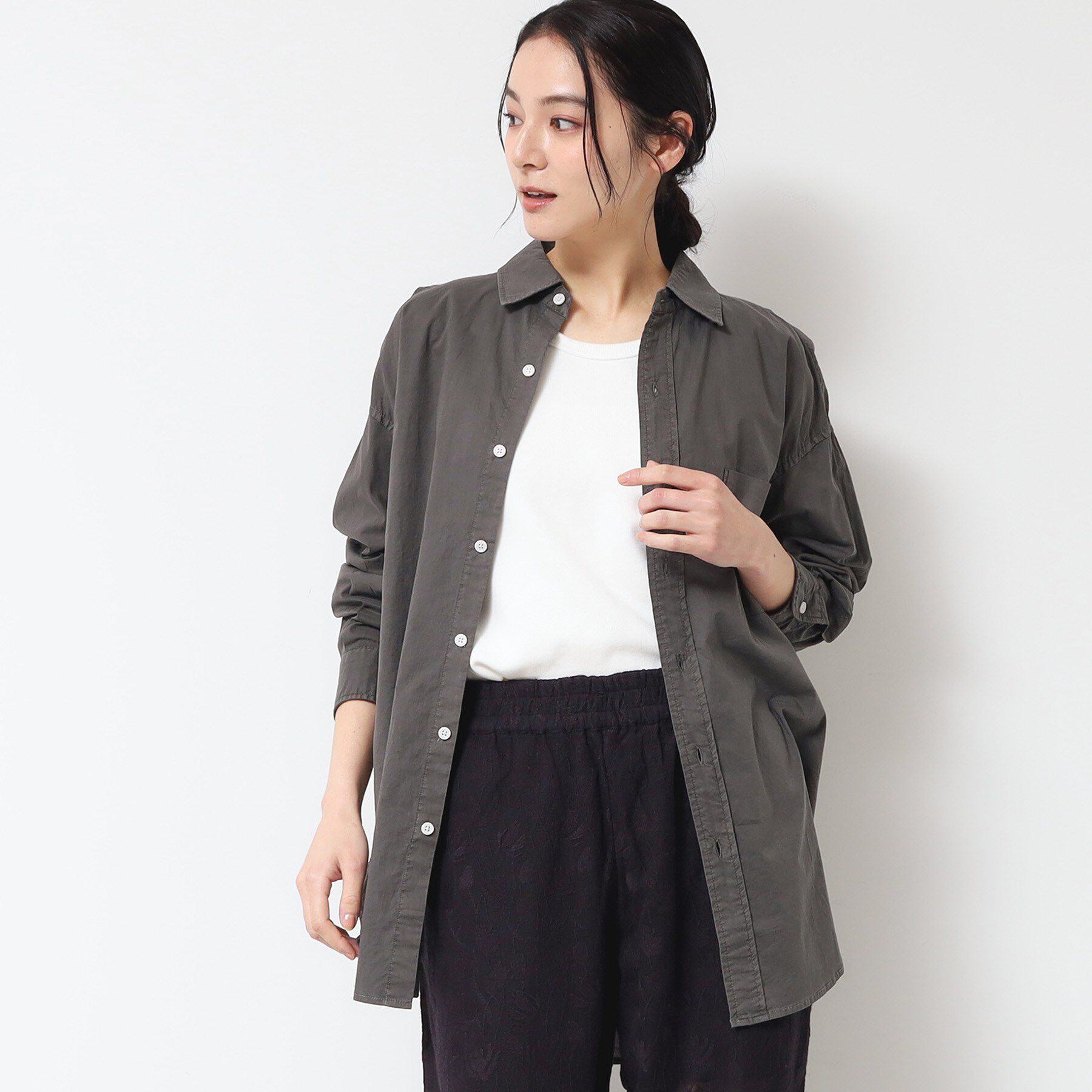 Dessin「【洗える】ピグメント染バックギャザーシャツ」|シャツ・ブラウス|