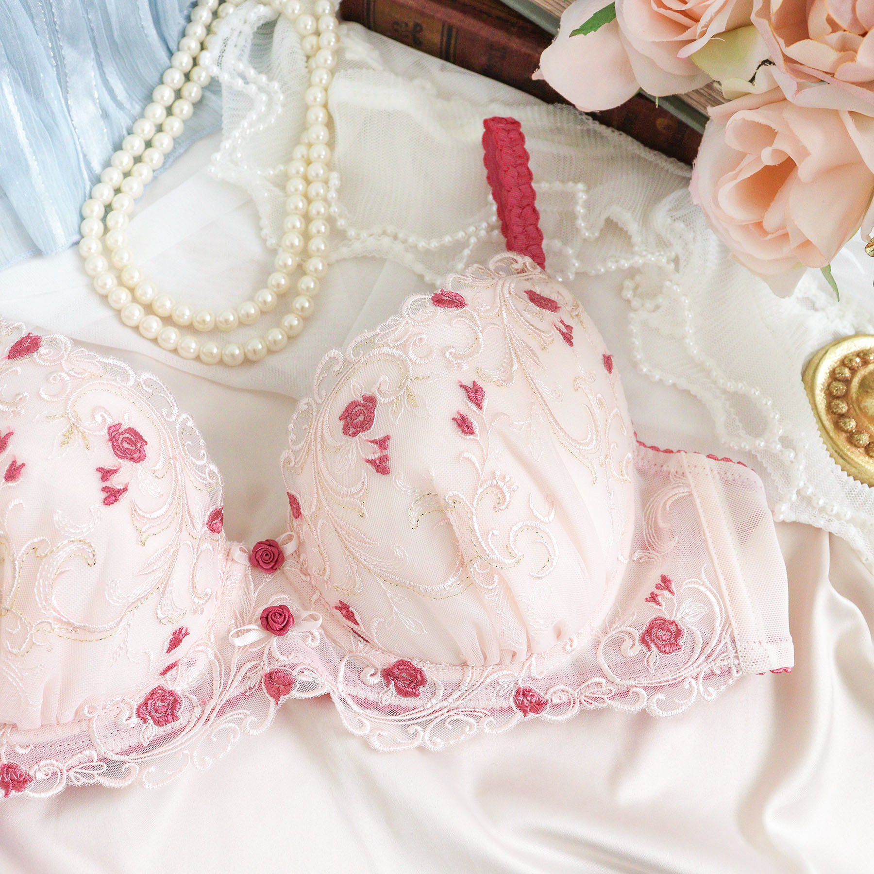 Risa Magli「シュテファニ ブラジャー (D-F) ＜Side Shape（サイドシェイプ）＞」|インナー|