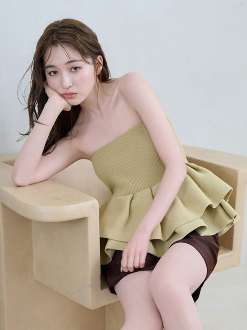 FRAY I.D「ランダムペプラムニットベアトップス」|ニット・セーター|BEG