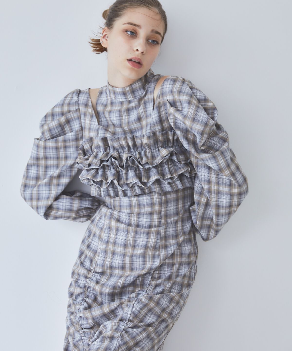 REDYAZEL「フリルドロストワンピース」|ワンピース|ｸﾞﾚｰ系ﾁｪｯｸ