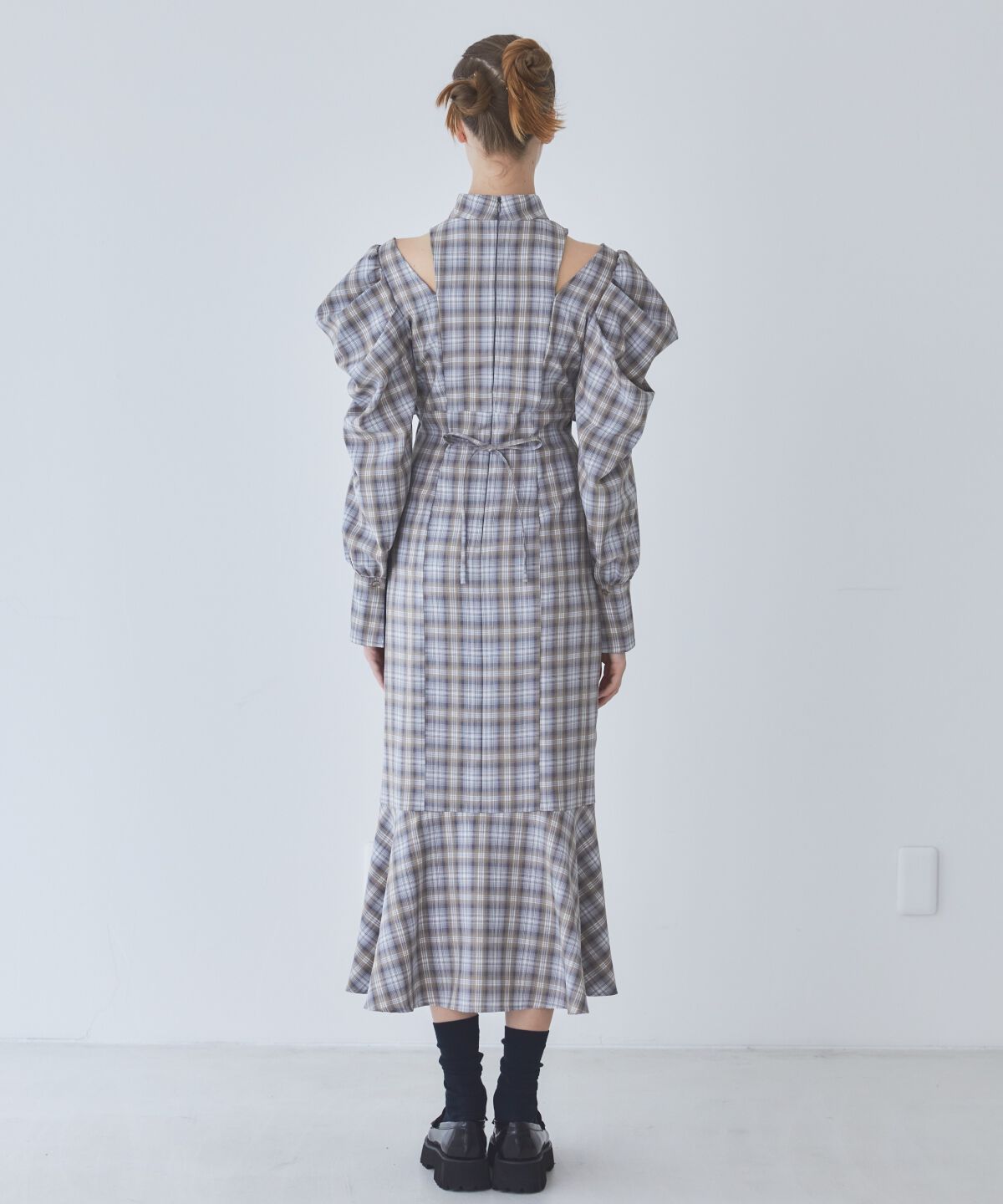 REDYAZEL「フリルドロストワンピース」|ワンピース|