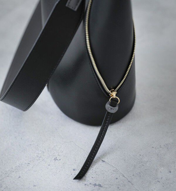 quaranciel「《一部追加予約》quaranciel: 2way スタッズ バケツ トート バッグ」|トートバッグ|