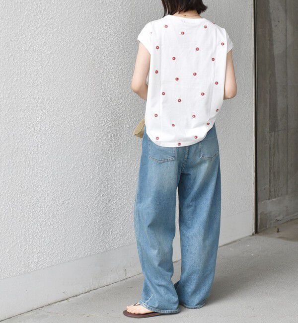 SHIPS Colors 「SHIPS Colors:〈洗濯機可能〉リンク フラワーエンブロイダリー カットソー 2」|Tシャツ・カットソー|