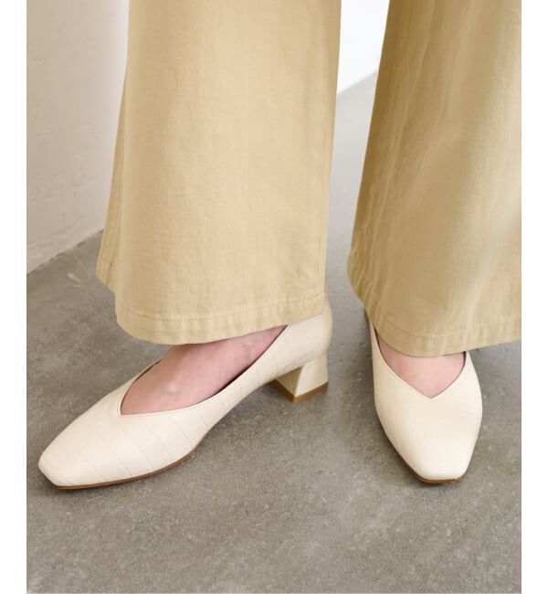  「《追加》4cmスクエアVカットパンプス」|パンプス|ナチュラル