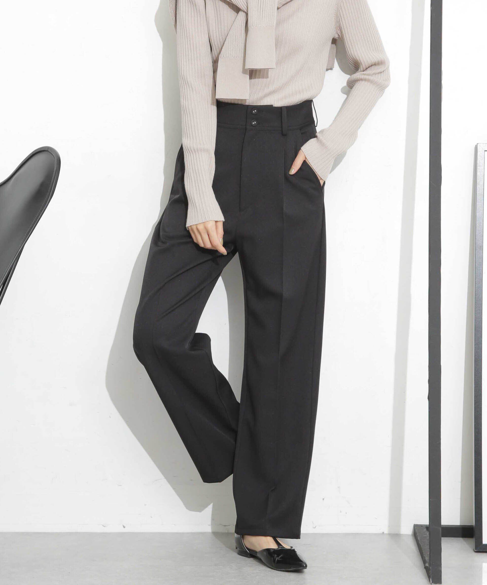 nano･universe「タックテーパードパンツ」|チノ|