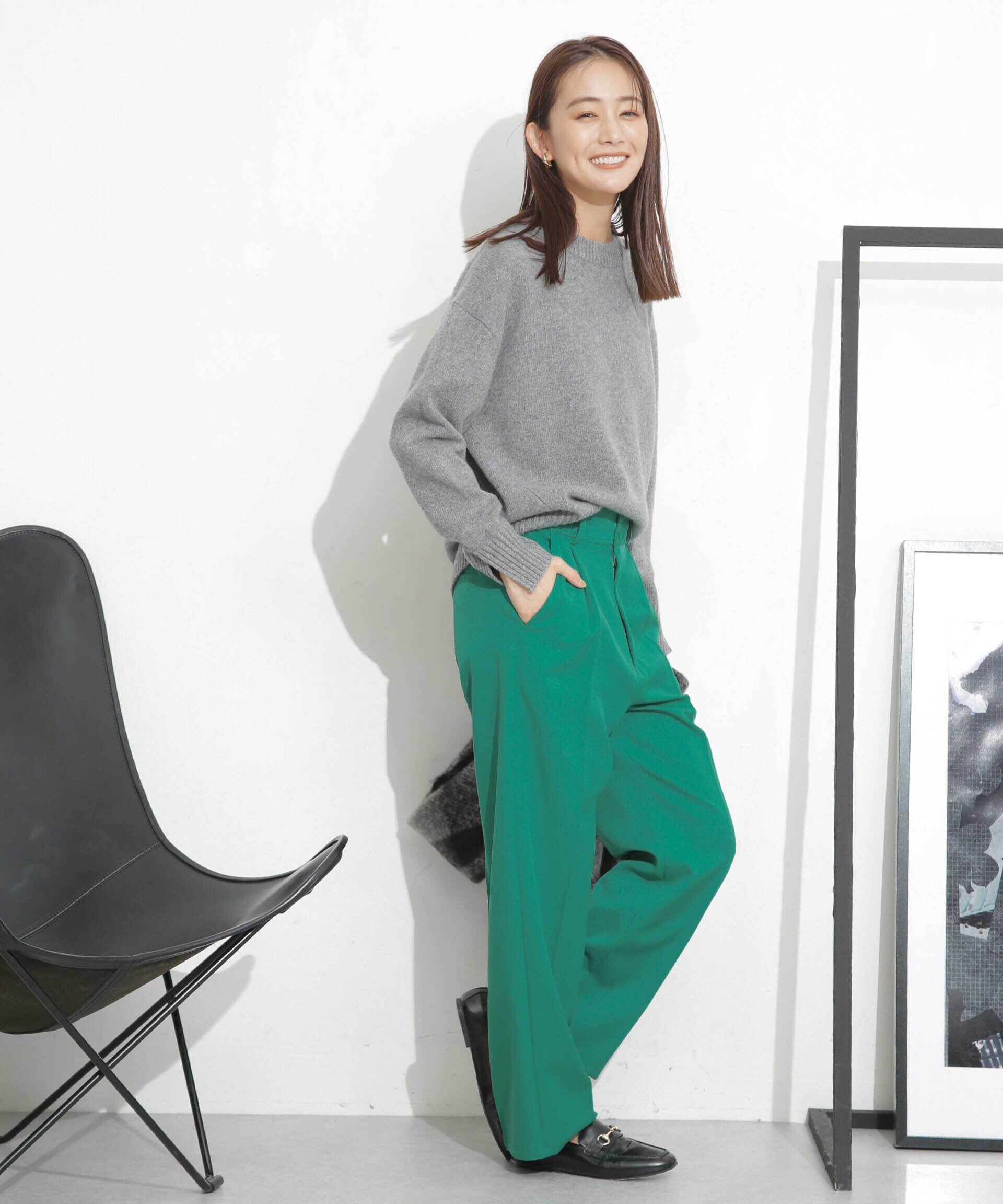 nano･universe「タックテーパードパンツ」|チノ|