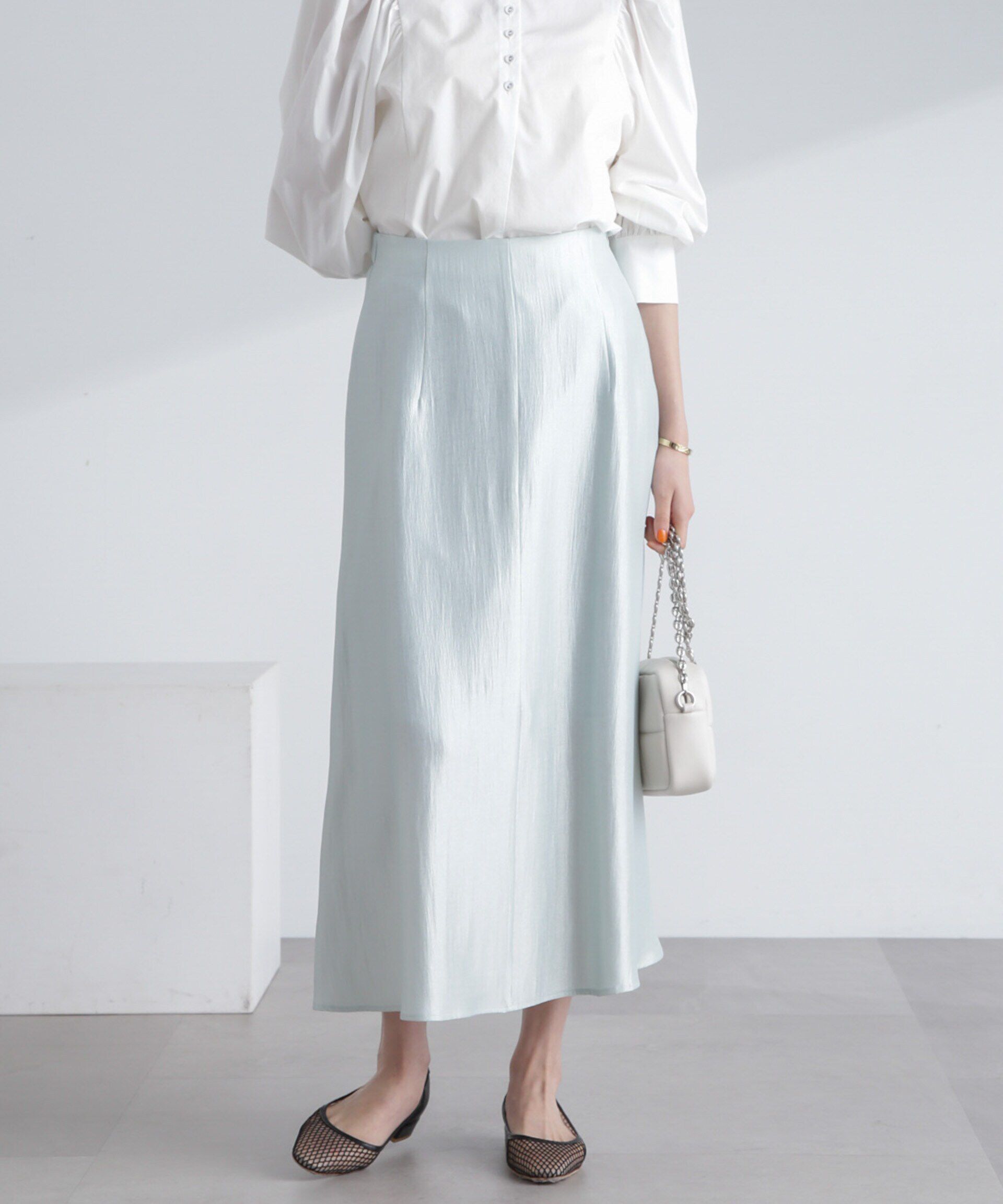 nano･universe「シャイニーサテンロングスカート」|スカート|