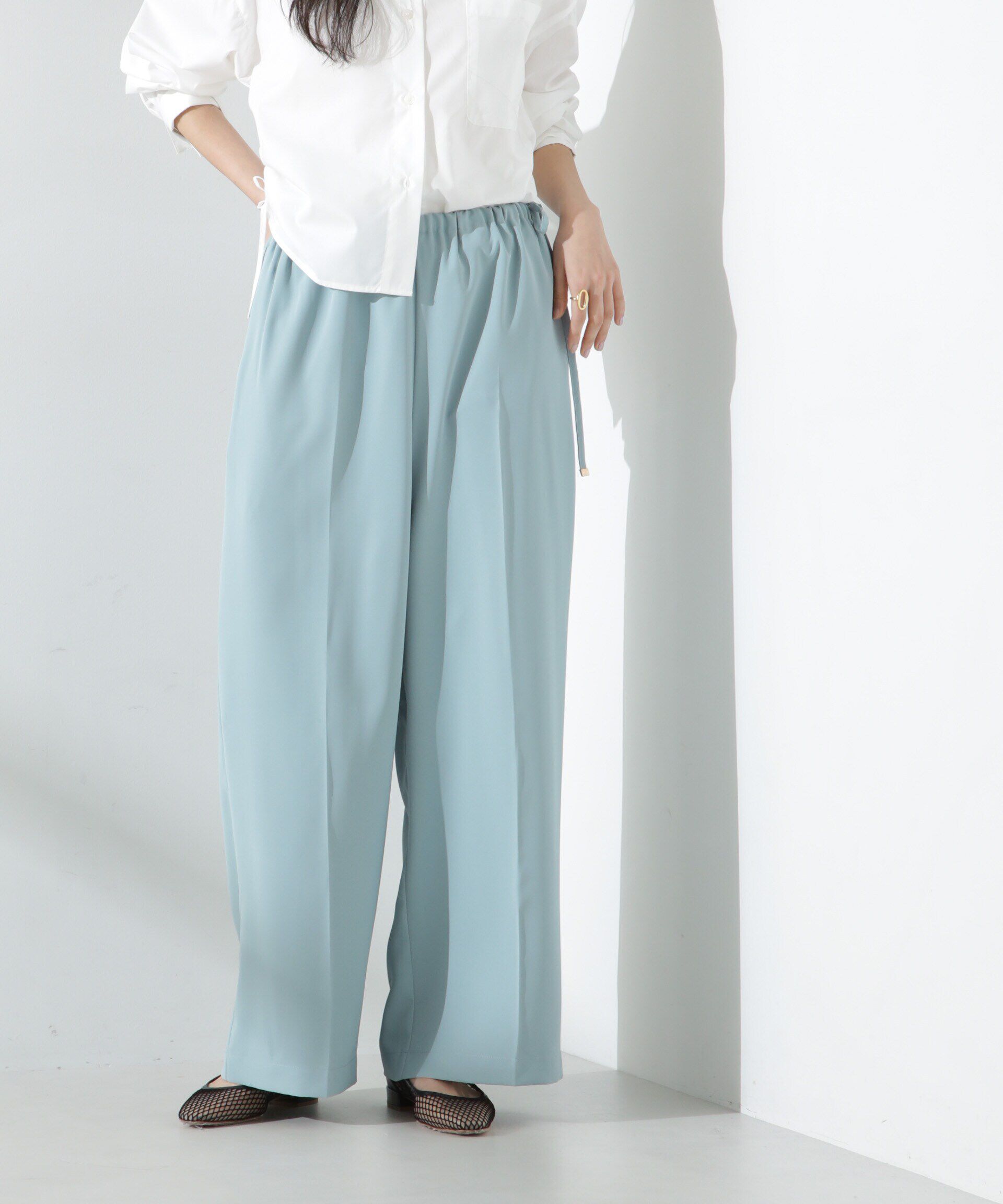 nano･universe「サイドリボンイージーワイドパンツ」|チノ|ブルー