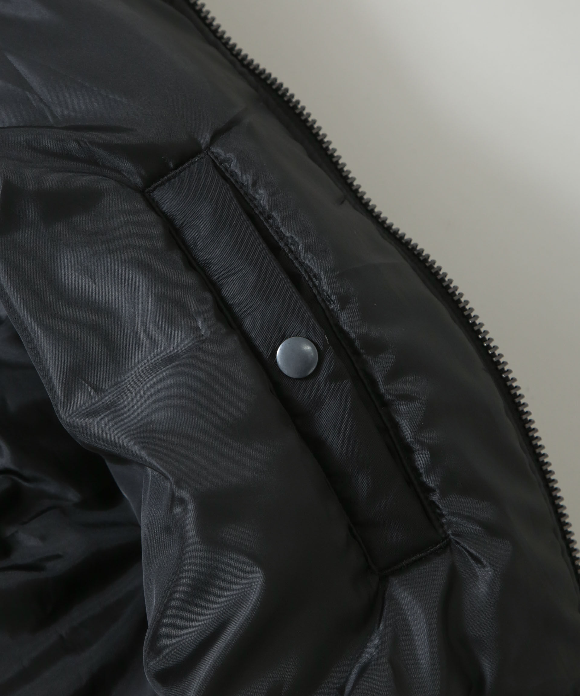 nano･universe「ALPHA INDUSTRIES/別注 ALPHA FLIGHT JACKET」|ブルゾン・スタジャン|