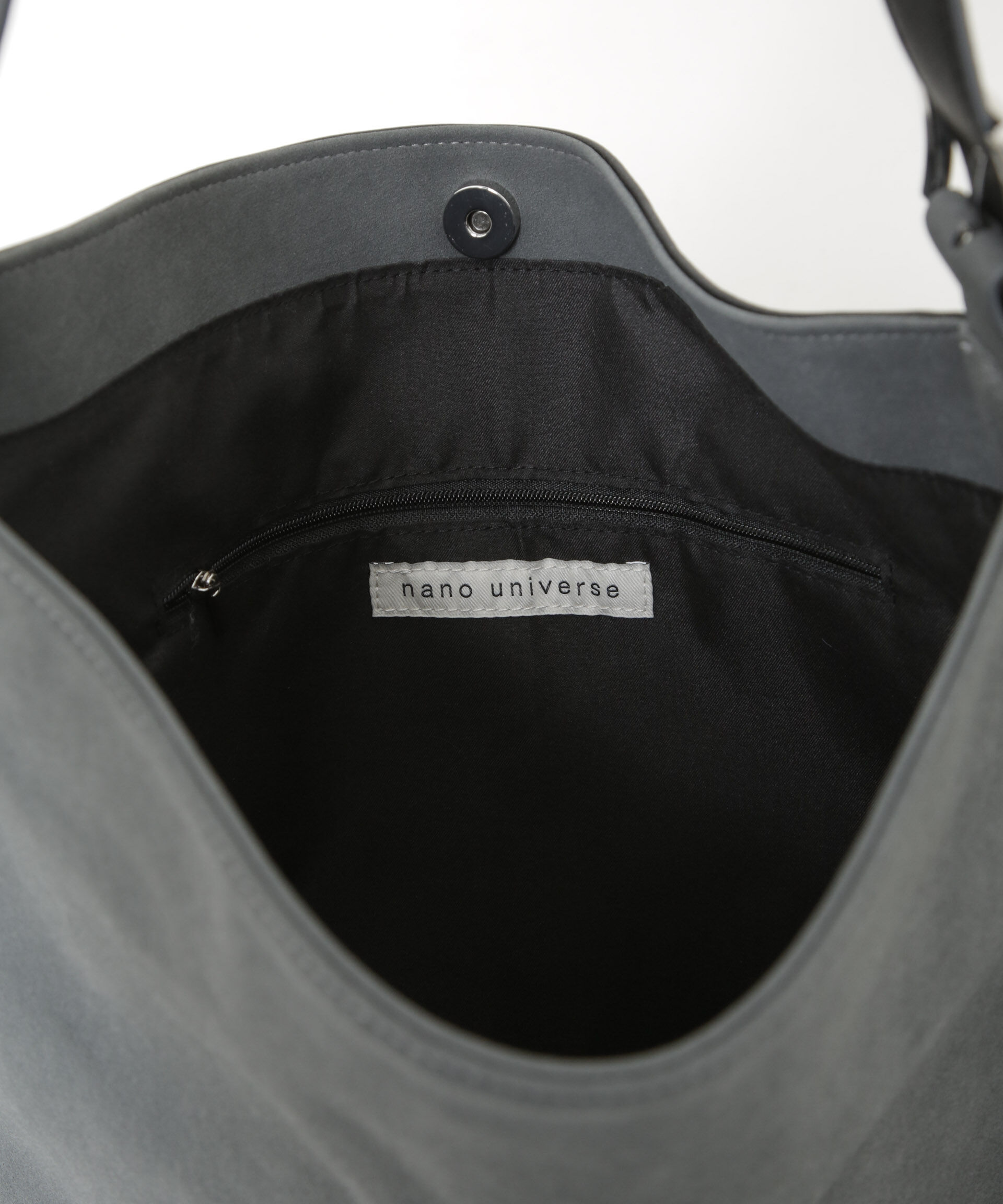 nano･universe「フェイクスエードコンビスクエアショルダーバッグ」|ショルダー・メッセンジャー|