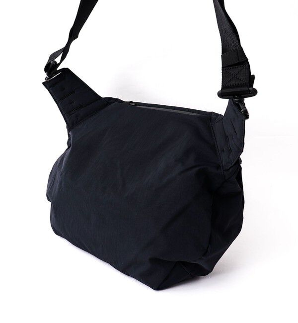 NOLLEY'S goodman「【WEXLEY/ウェクスレイ】DG600 DOUGLAS CRINKLE NYLON BLACK」|ショルダー・メッセンジャー|