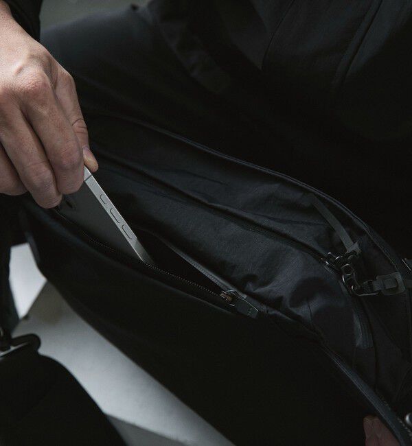 NOLLEY'S goodman「【WEXLEY/ウェクスレイ】DG600 DOUGLAS CRINKLE NYLON BLACK」|ショルダー・メッセンジャー|