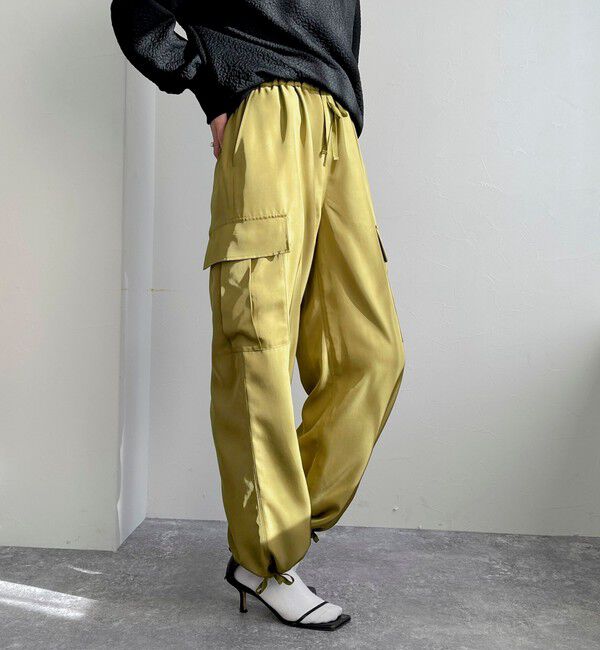fredy emue「ブライトツイルイージーベイカーパンツ」|カーゴ|カーキ