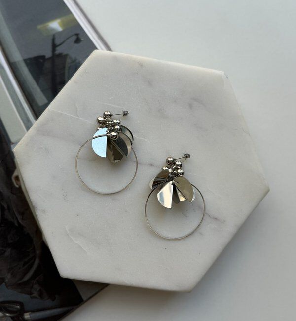  「モチーフシルバーフープピアス」|ピアス|