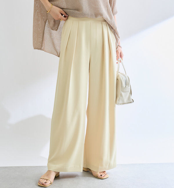  「【ウォッシャブル】【シーズンレスで使える】タックワイドスラックス」|チノ|