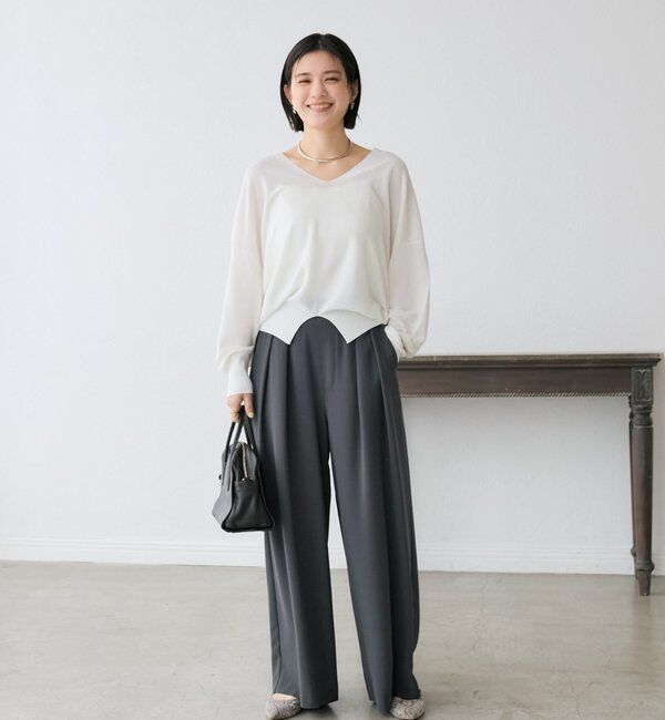  「【ウォッシャブル】【シーズンレスで使える】タックワイドスラックス」|チノ|