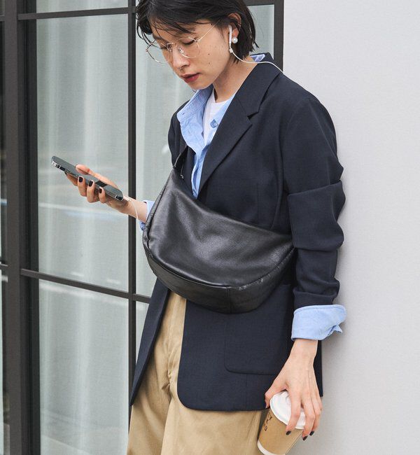 「ソフトレザーラウンドショルダーバッグ」|ショルダー・メッセンジャー|
