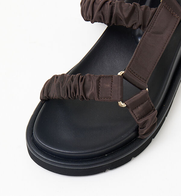 AU BANNISTER「ギャザーベルト フットベッドサンダル」|サンダル|