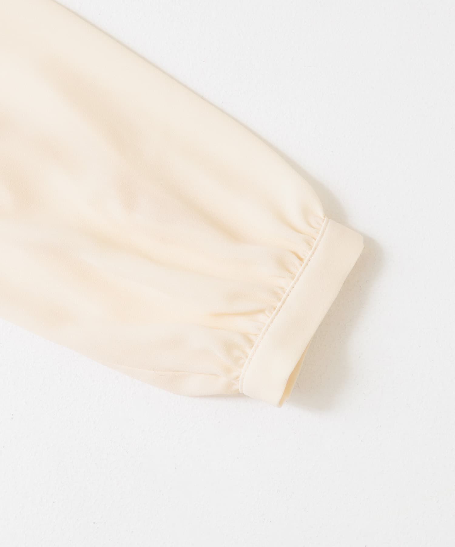 URBAN RESEARCH ROSSO「フリルラッフルブラウス」|シャツ・ブラウス|