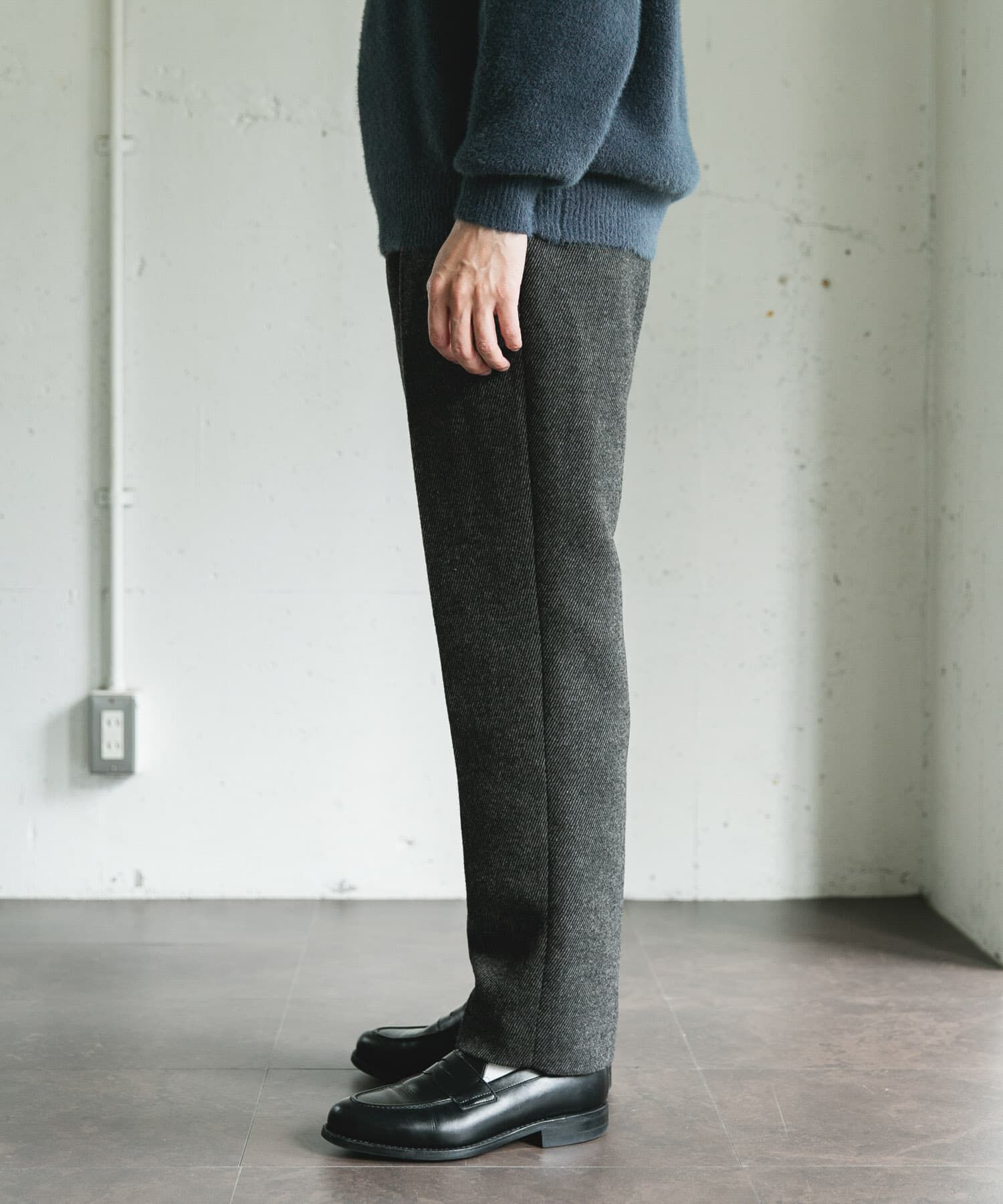 URBAN RESEARCH DOORS「『UR TECH』完声/暖 テーパードパンツ」|その他|