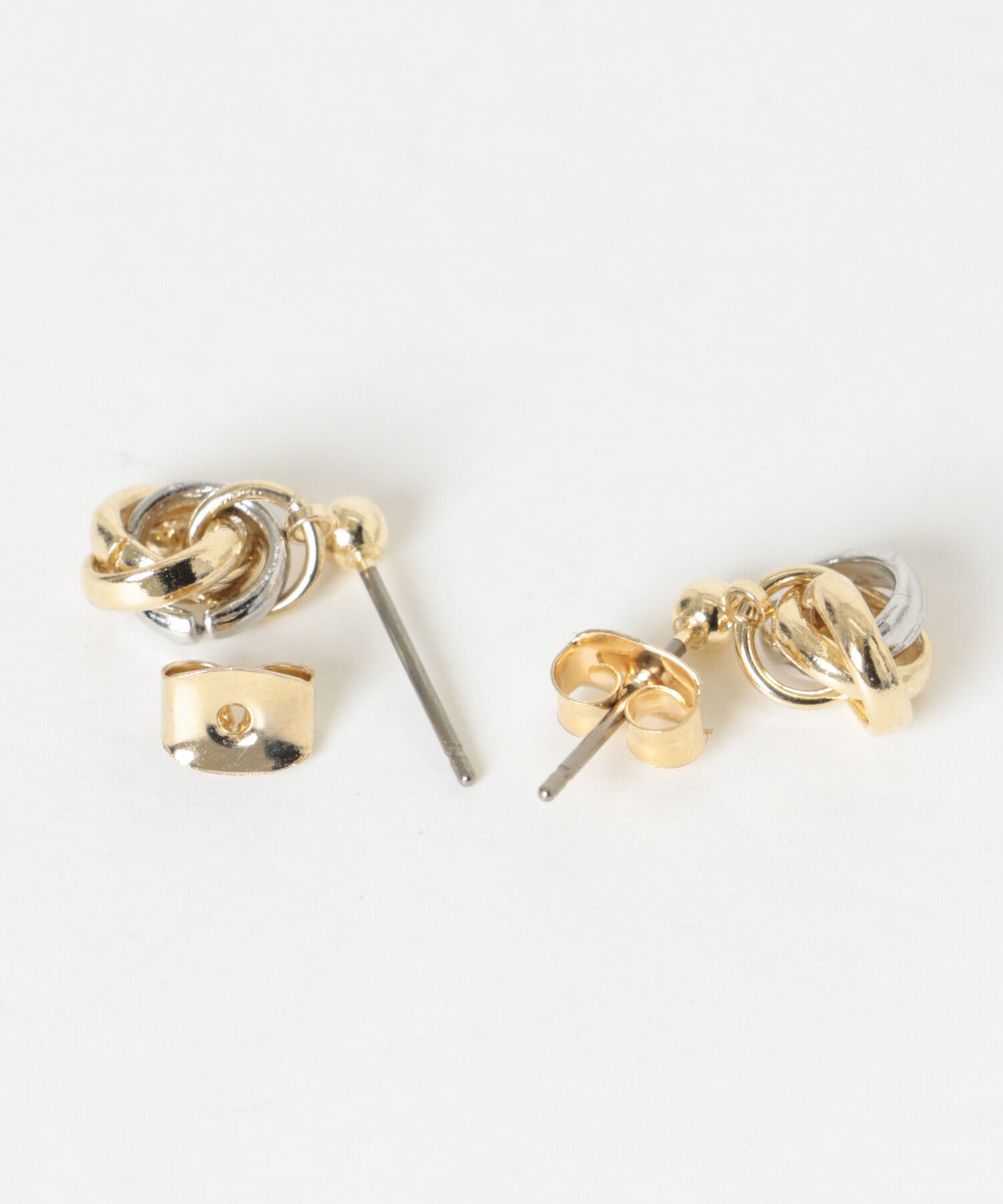 SMELLY「レイヤードサークルミニピアス」|ピアス|