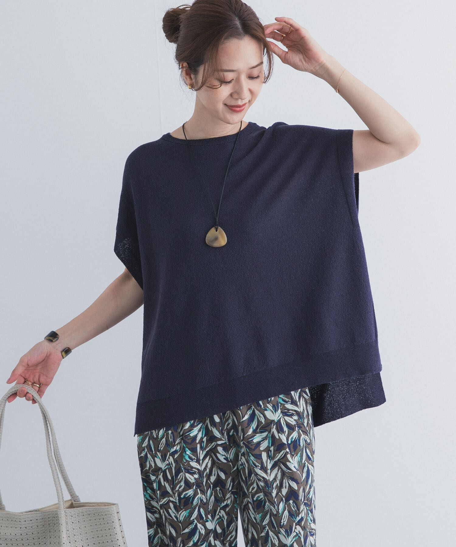 URBAN RESEARCH DOORS「リネン混ブークレニットワイドプルオーバー」|ニット・セーター|