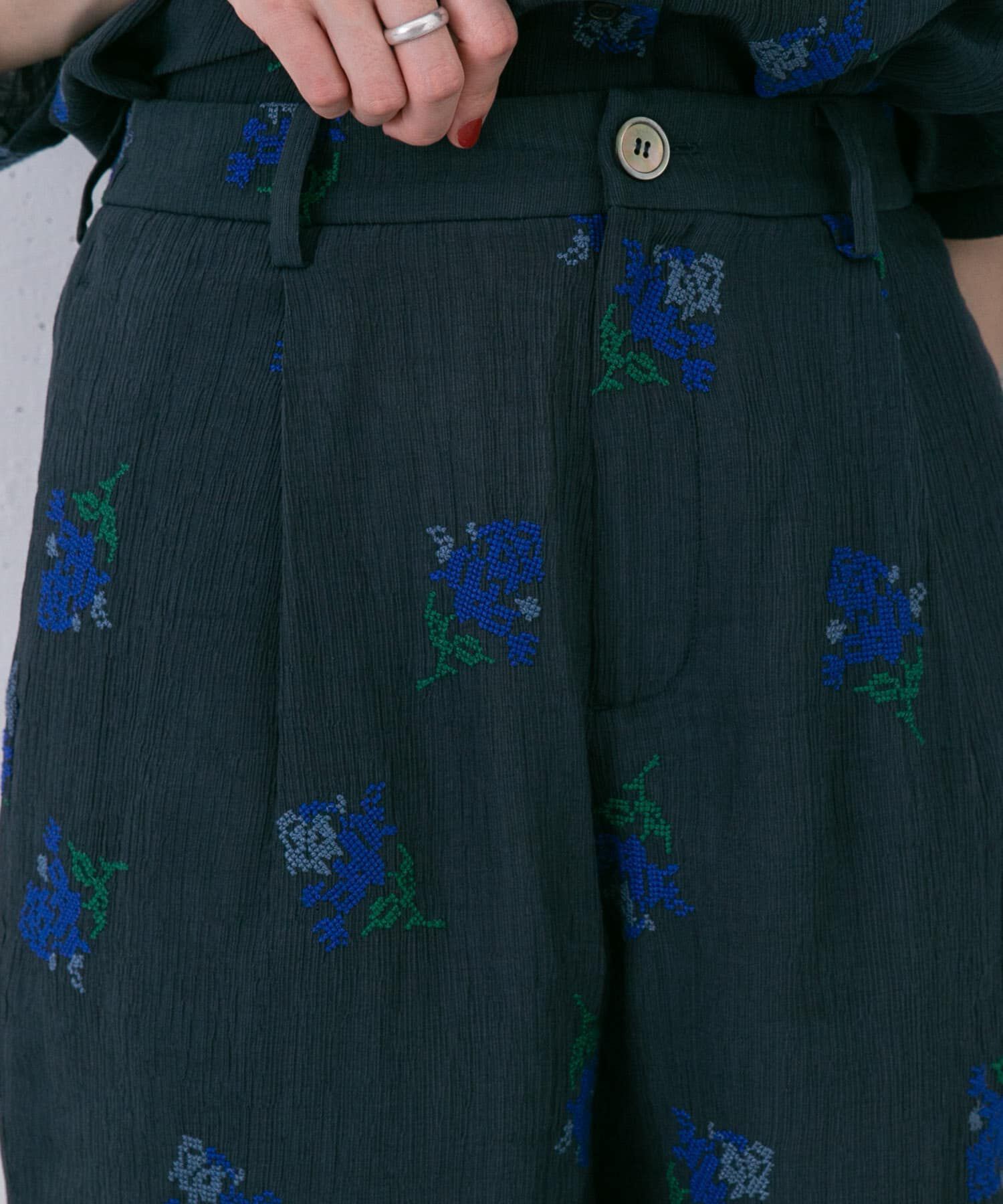  「エンブロイダリーショートパンツ」|その他|