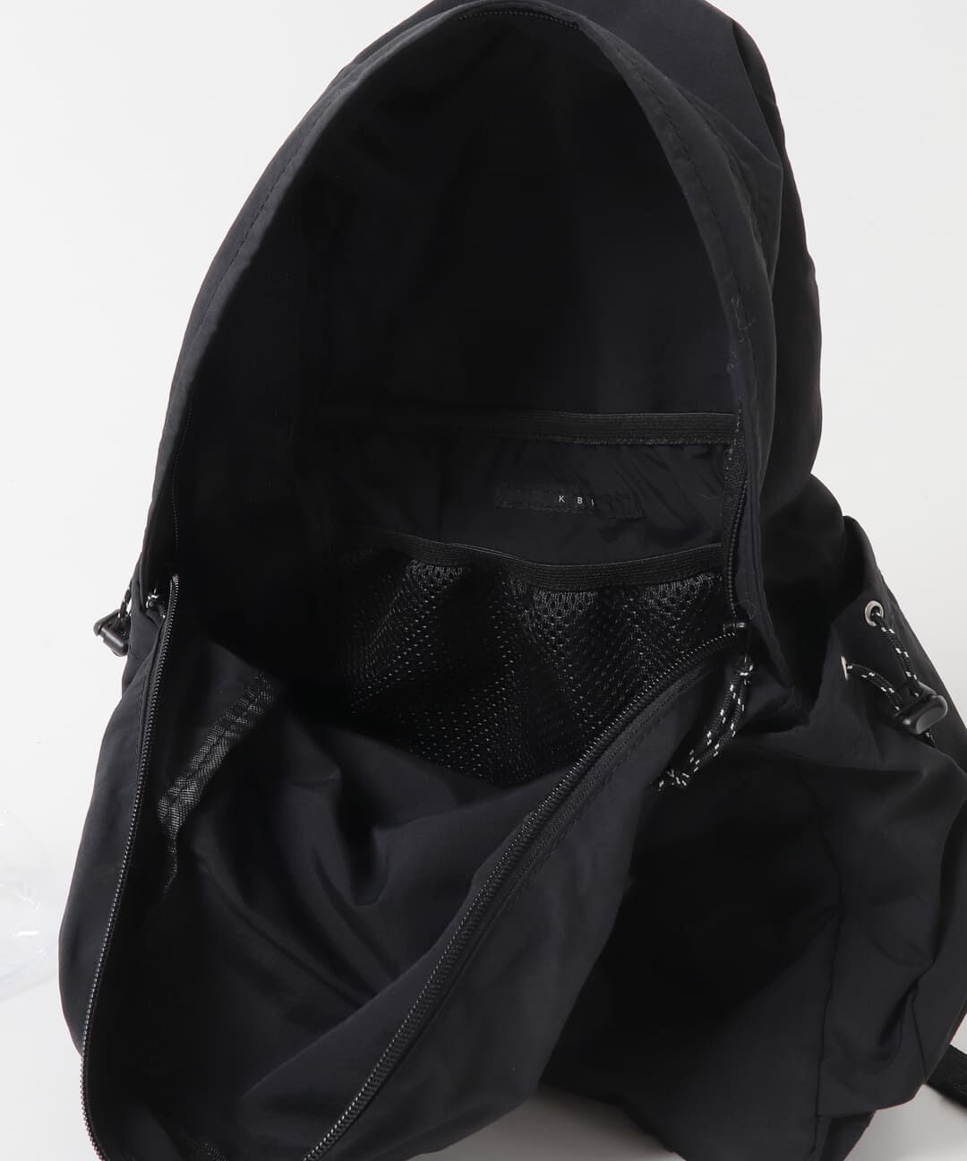  「アウトポケットナイロンバックパック」|その他|