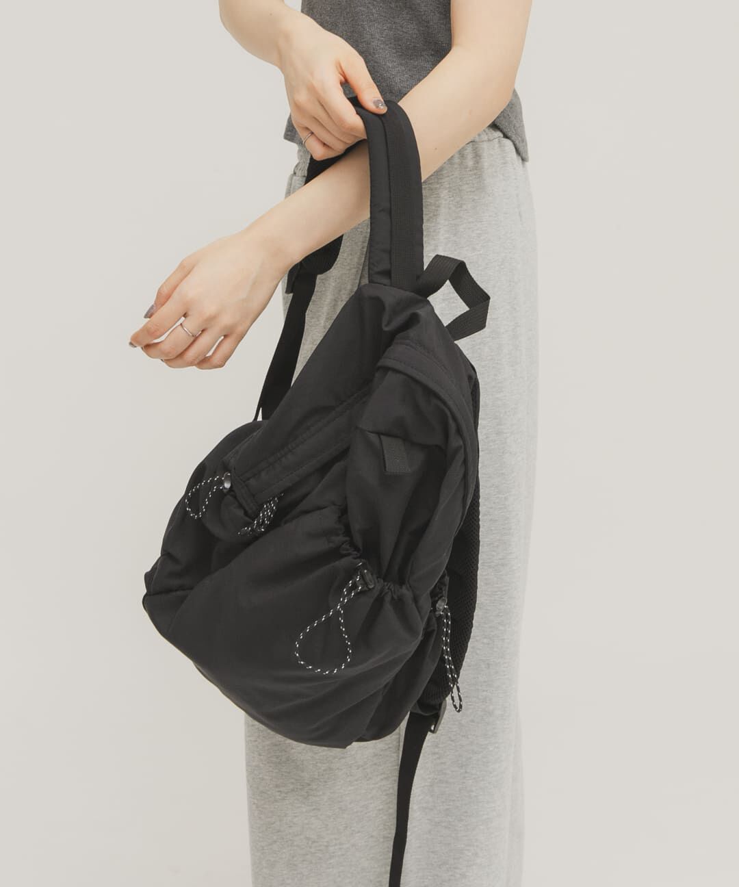  「アウトポケットナイロンバックパック」|その他|