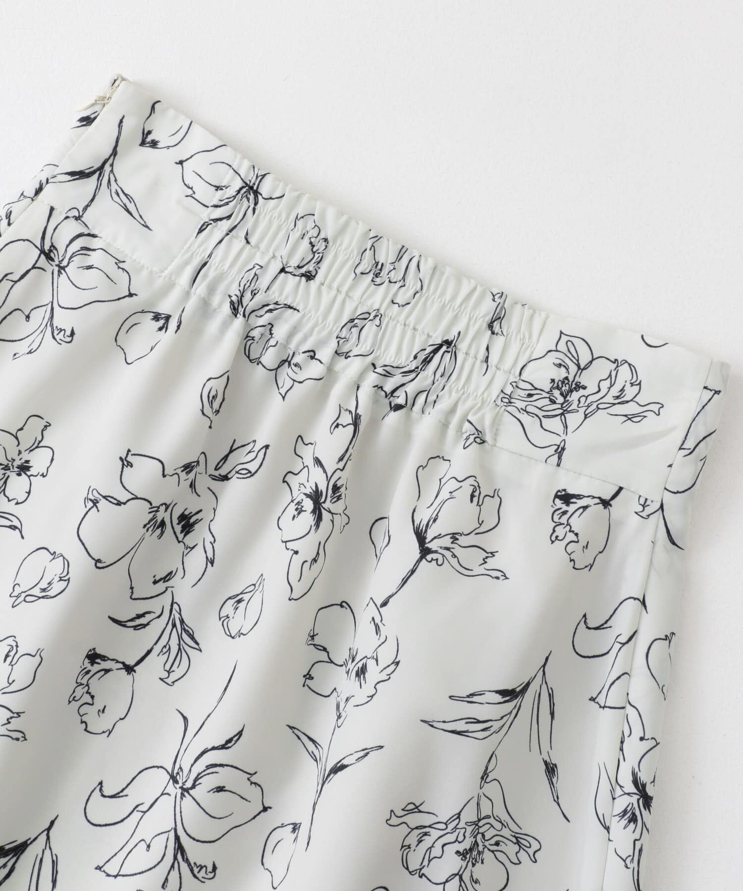 SENSE OF PLACE by URBAN RESEARCH「フラワープリントフリルスカート」|スカート|