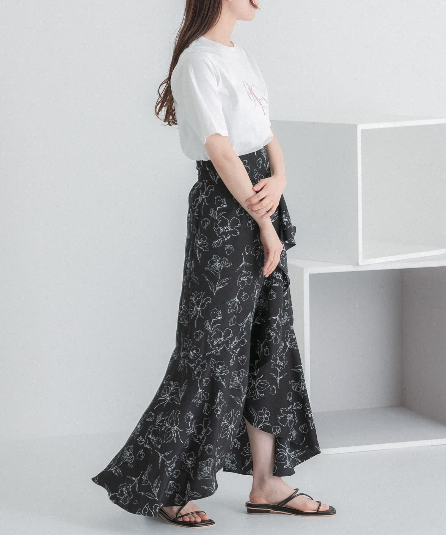 SENSE OF PLACE by URBAN RESEARCH「フラワープリントフリルスカート」|スカート|