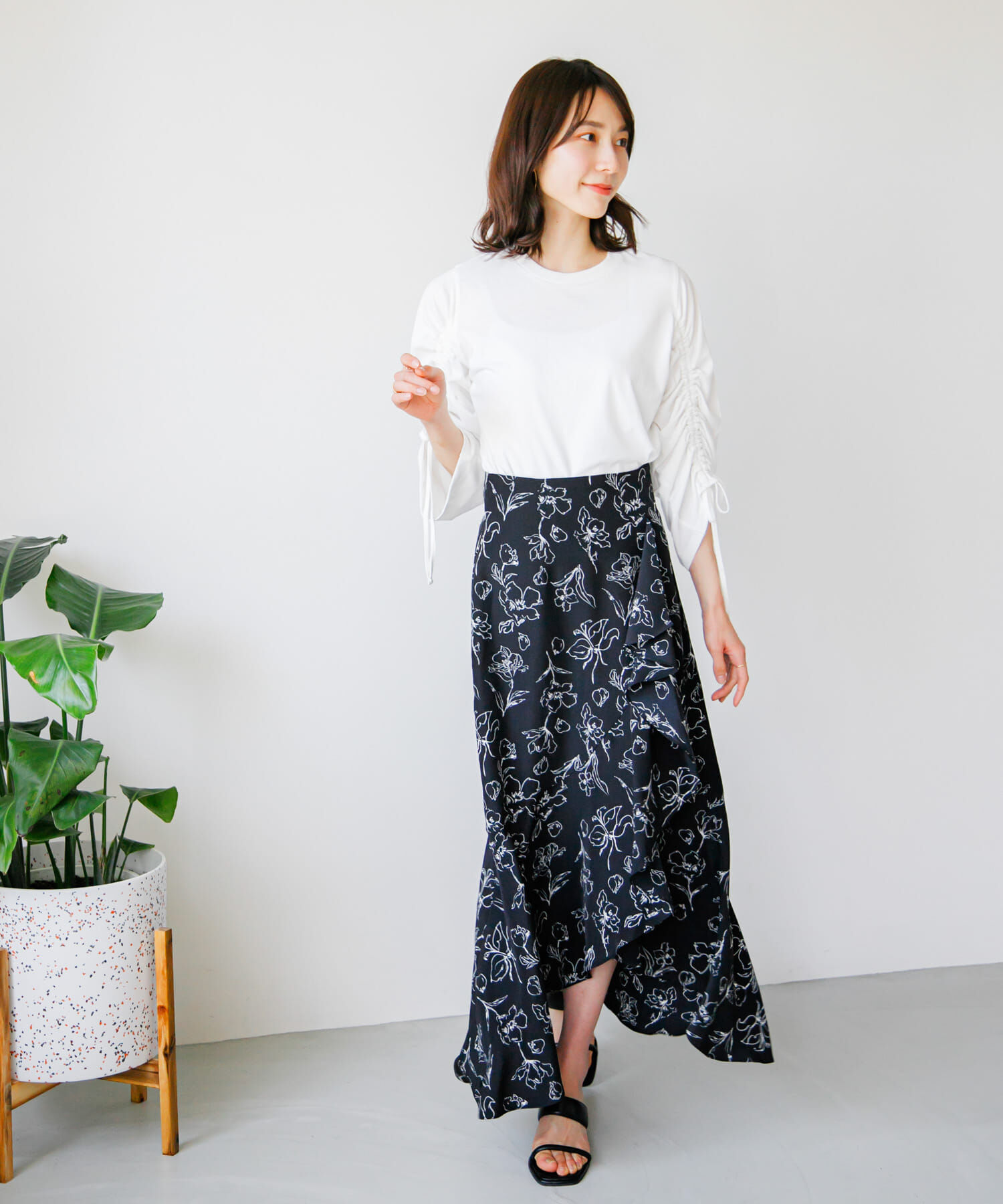 SENSE OF PLACE by URBAN RESEARCH「フラワープリントフリルスカート」|スカート|