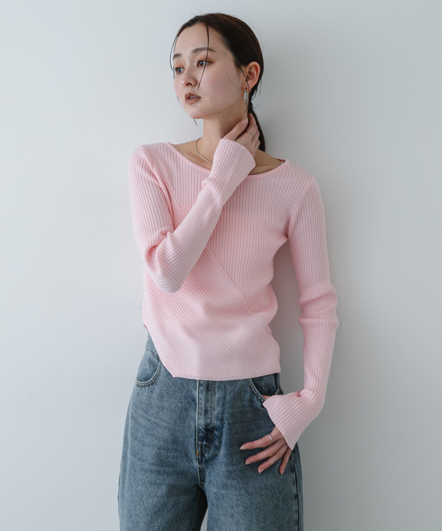 SENSE OF PLACE by URBAN RESEARCH「『洗濯可/防花粉』SKINProofアシメヘムボートネックセーター」|ニット・セーター|