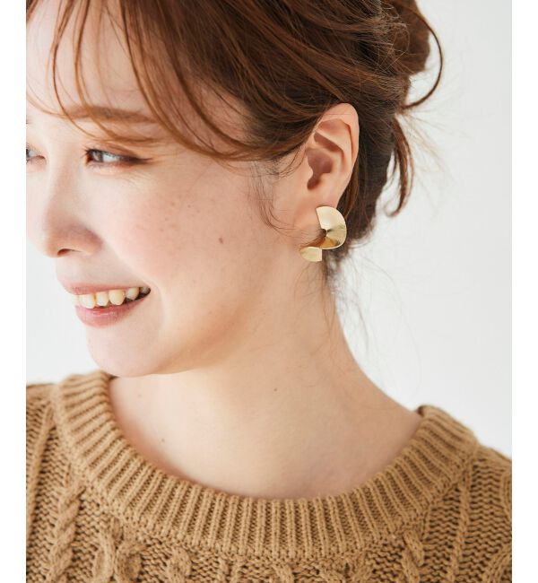 le.coeur blanc「ニュアンスカーブモチーフピアス」|ピアス|